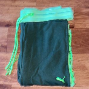 Rihanna Fenty puma leggings